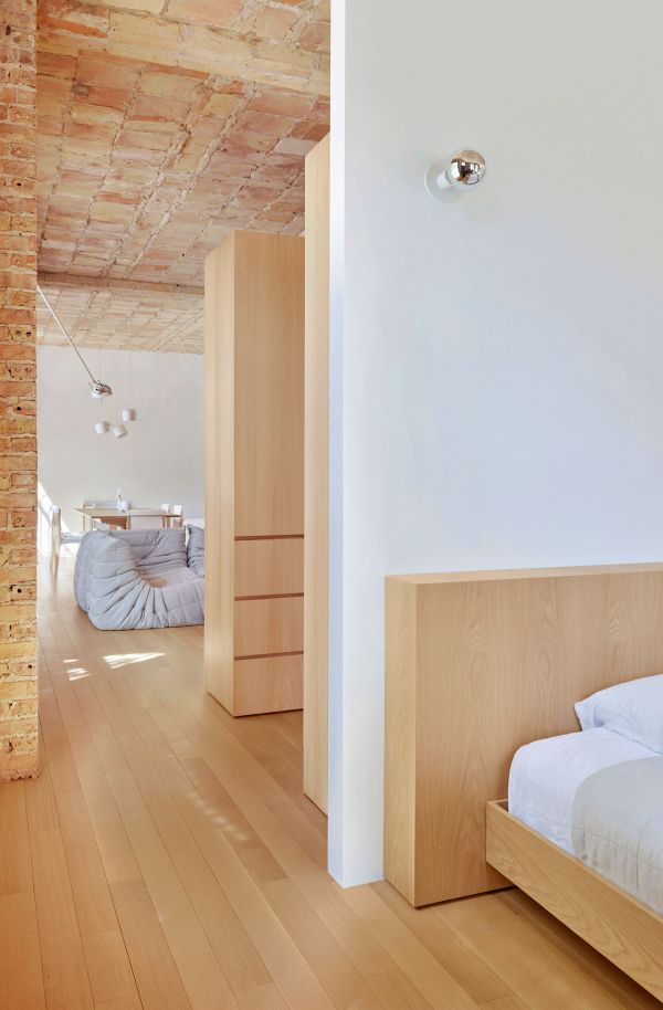 Bedroom © Mike Schwartz