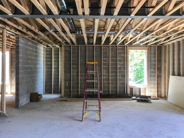 Interior View: Lower Unit