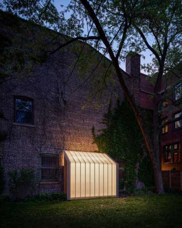 Night View © Adrien Williams